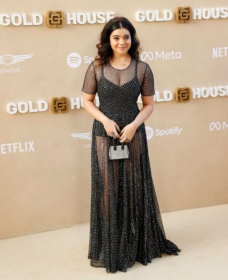 Iman Vellani Nacktbilder von OnlyFans