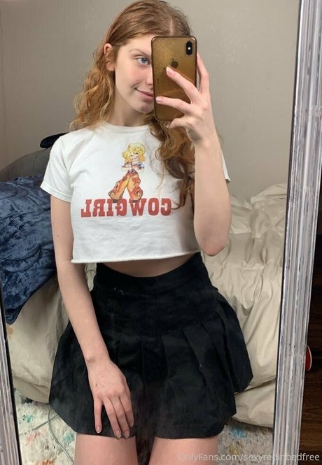 sexyredinbedfree OnlyFans