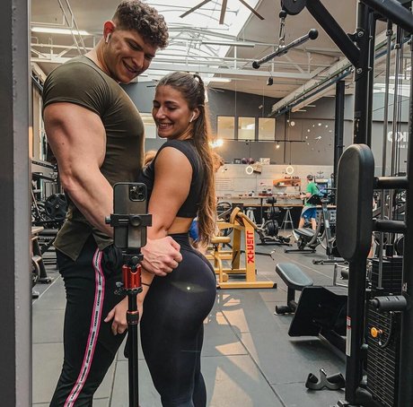 Leonie K XXX OnlyFans