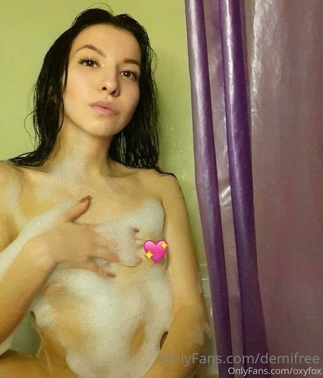 demifree Nacktbilder von OnlyFans geleakt