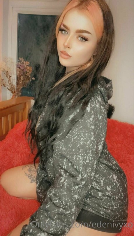 edenxivy OnlyFans Lesbisch