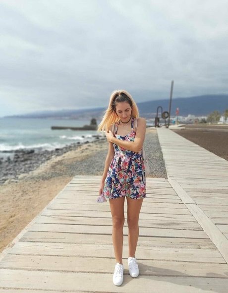 Annemanifique OnlyFans Leaks