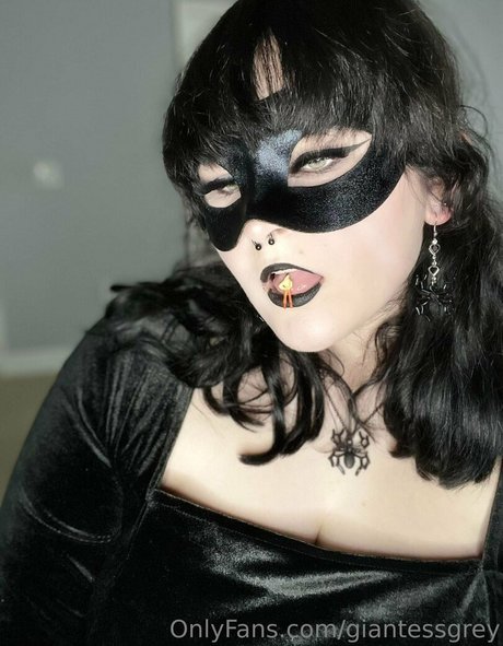 giantessgrey Leaked OnlyFans Nacktbilder