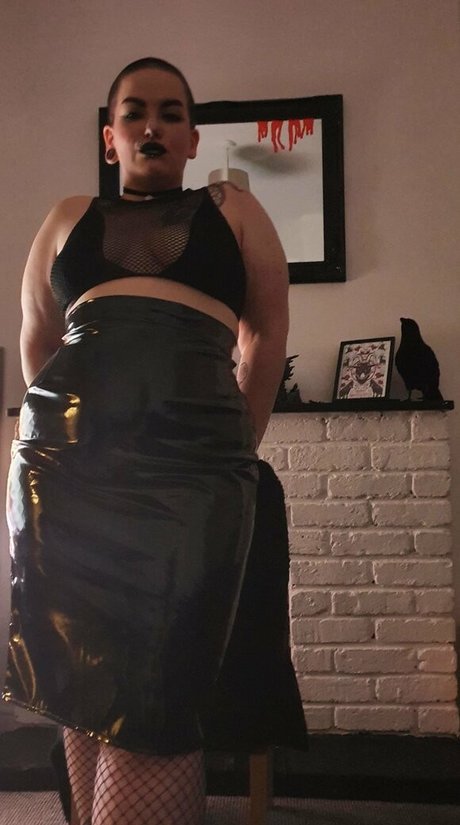 little m0th OnlyFans Dirtyship geleakt