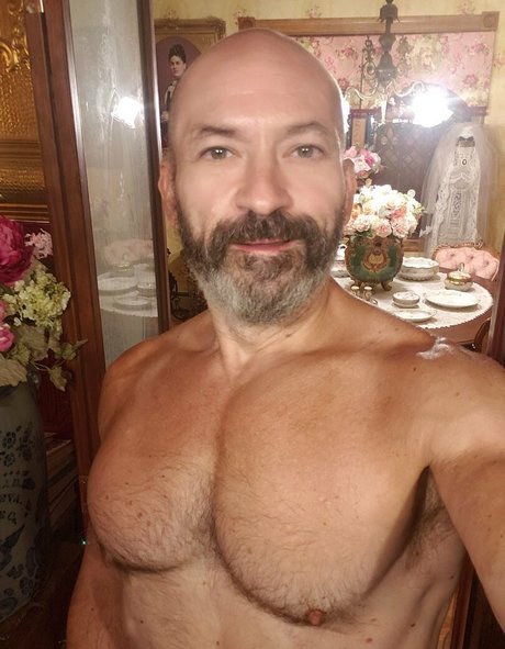 troymontana14 OnlyFans geleakter Pornografie