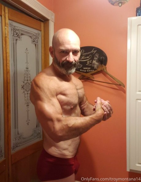 troymontana14 XXX OnlyFans