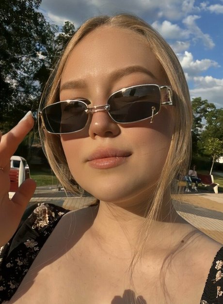 Chromatica ow Nacktbilder OnlyFans