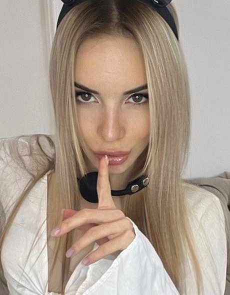 Virginal rebecca OnlyFans