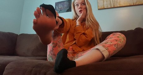 Sativa Skies OnlyFans Strip