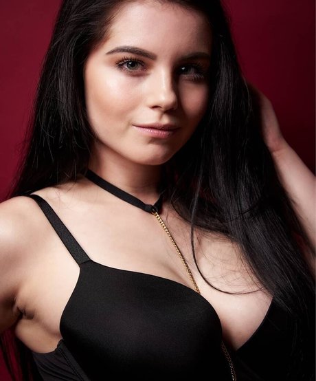 Madlen brandao Heiße OnlyFans Inhalte