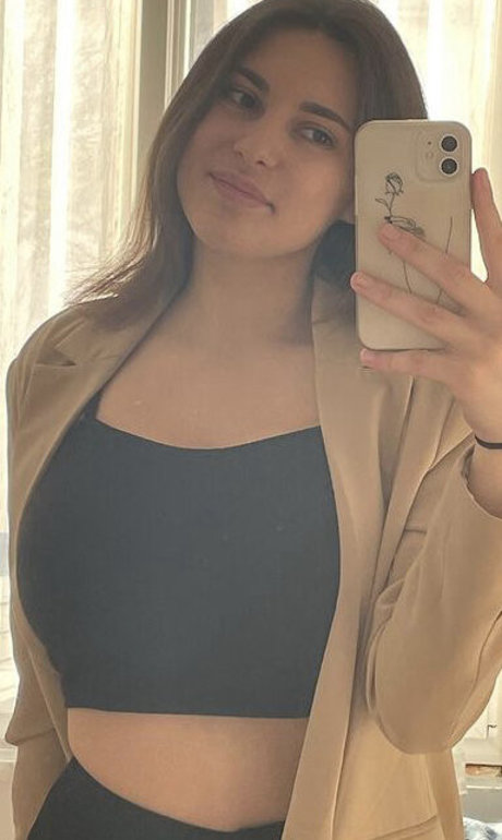 Clarisse Dupont Oben ohne OnlyFans