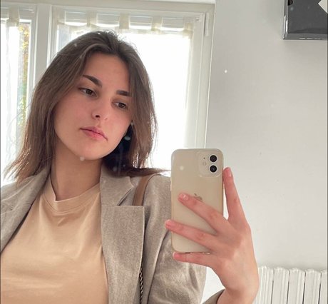 Clarisse Dupont OnlyFans