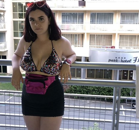 Charlotte A OnlyFans Nacktbilder