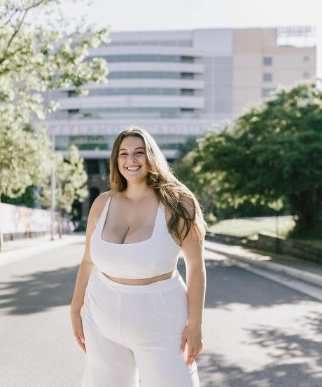 Erin Moore OnlyFans Sextape