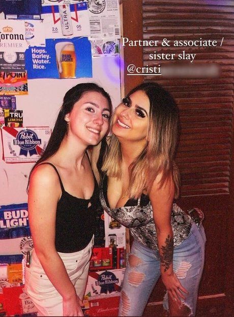 bondage-schlampe onlyfans Kunstakt Vorschau