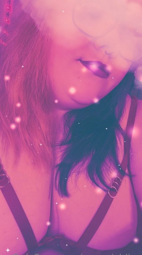 peaceisbliss OnlyFans Nacktbilder geleakt