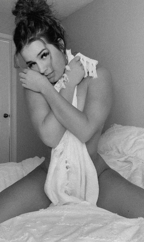 Tristin Lowe OnlyFans Nacktbilder