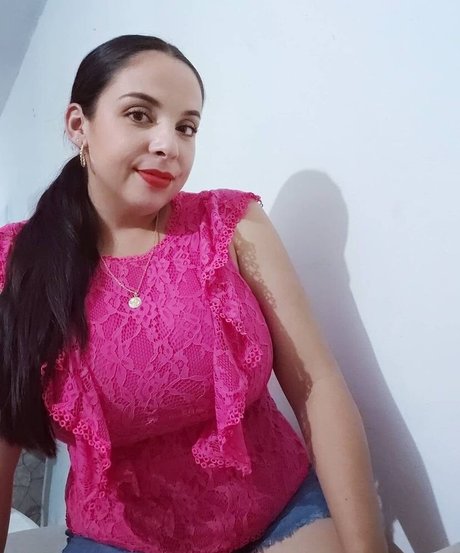 Lucero Nackt auf OnlyFans