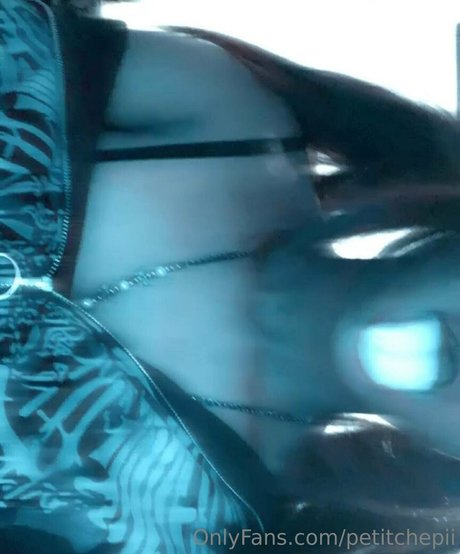petitchepii Titten OnlyFans