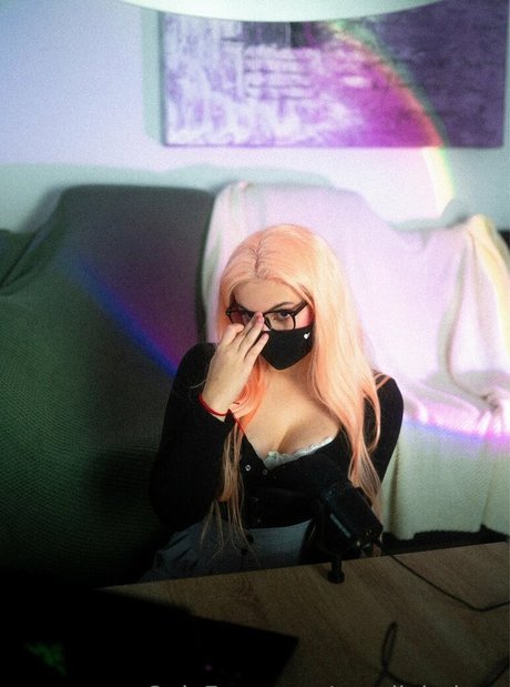 aureliabakerx OnlyFans