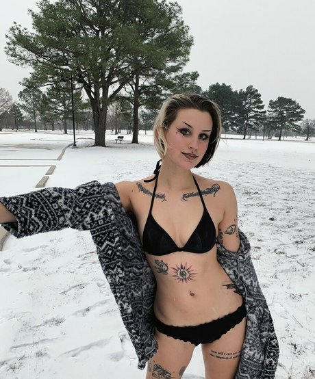 alienslush Sexy OnlyFans