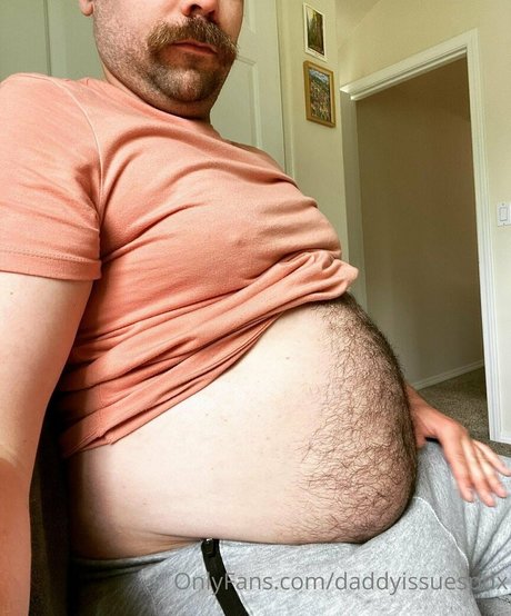 daddyissuespdx Gratis OnlyFans Inhalte