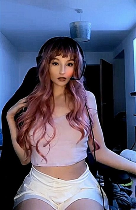 elysiafayex OnlyFans Mega