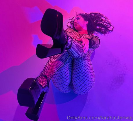 farahasterivip OnlyFans Bilder