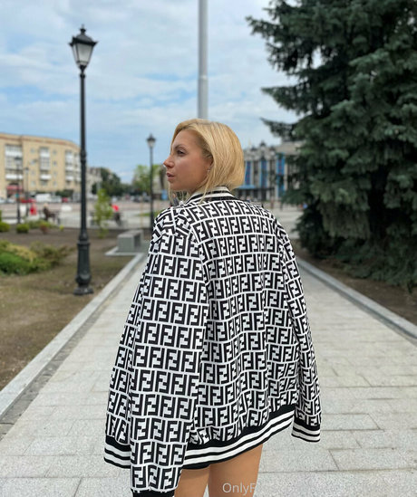 basic instinct free OnlyFans-Bilder