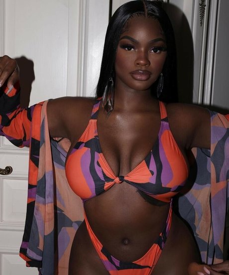 Thegirljt OnlyFans Nacktbilder