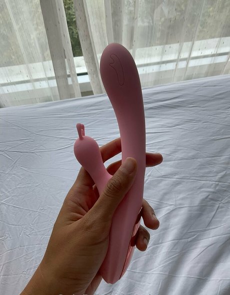 mistressanataya OnlyFans Fotos