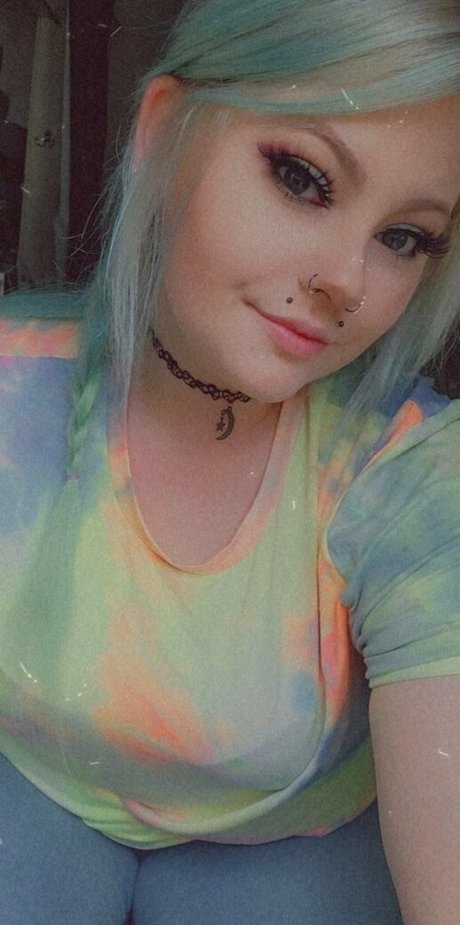 nikkimonstrosity Leak von OnlyFans