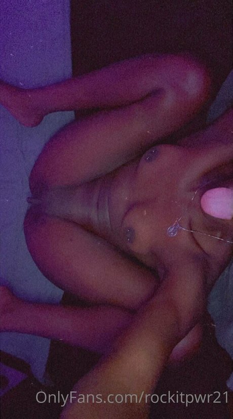 rockitpwr21 Nacktpornos auf OnlyFans