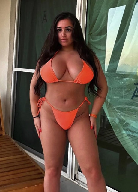 Nikiamarshalll OnlyFans Fotos