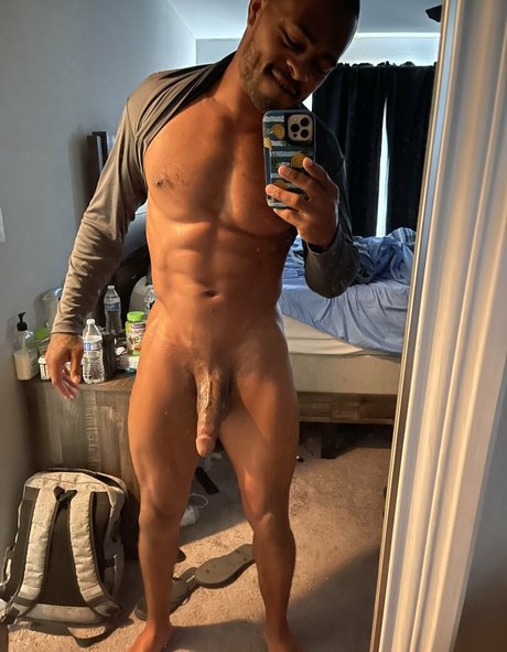 justicelv4 OnlyFans Sextape