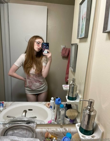 gemini jones OnlyFans-Post