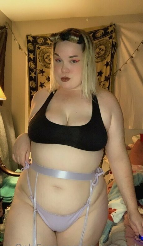 aquariusash Heiße OnlyFans Inhalte