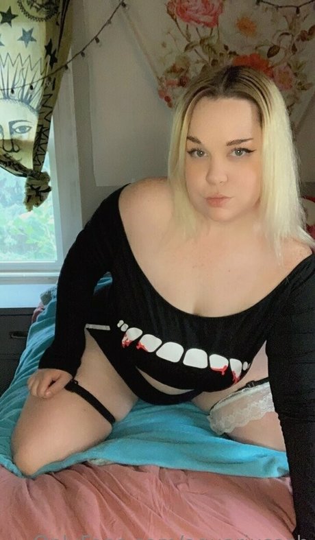 aquariusash NurlyFans-Pornos