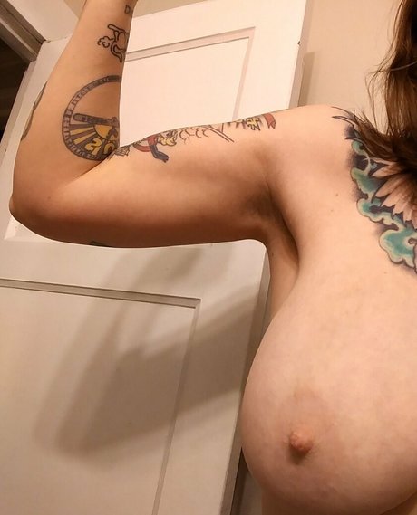 theellehell Nacktbilder von OnlyFans