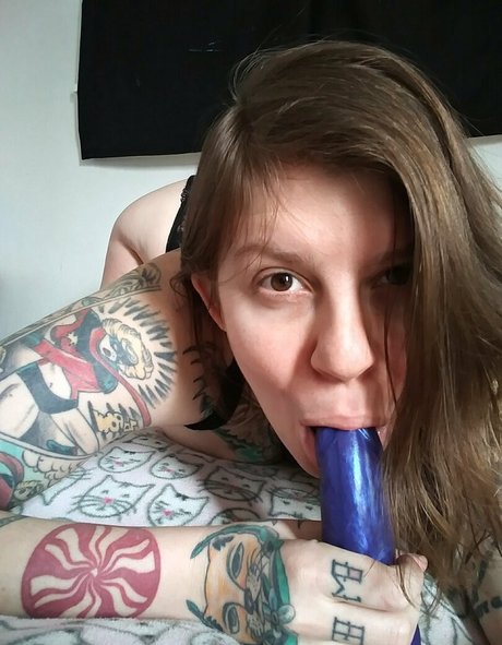 theellehell Nacktbilder von OnlyFans geleakt