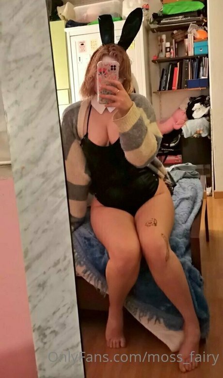 moss fairy OnlyFans Leaks