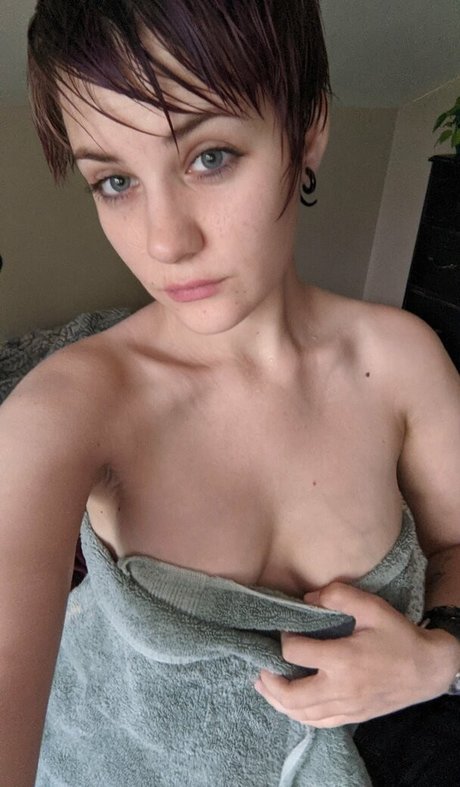 ellepix OnlyFans explizite Inhalte