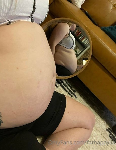 fathappylia OnlyFans Leak