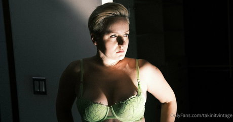 takinitvintage Nacktbilder-Leaks von OnlyFans
