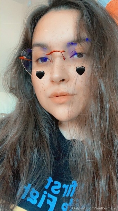 mellowmel20 OnlyFans-Leaks
