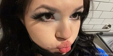 mollyjuana OnlyFans