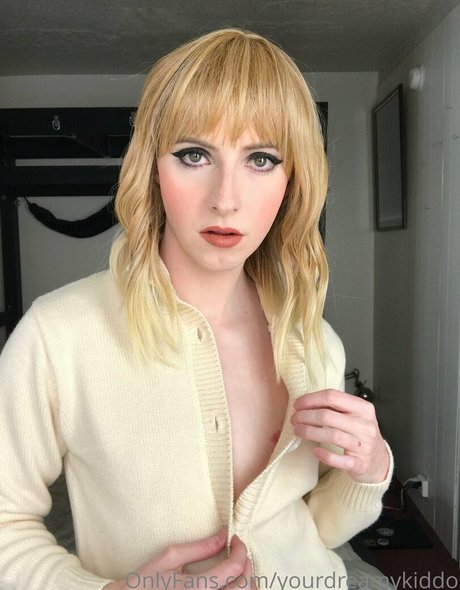 yourdreamykiddo NurlyFans-Pornoleaks