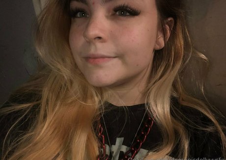 demonicdollyyysfw OnlyFans