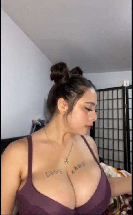 Reema Rochelle OnlyFans Inhalte