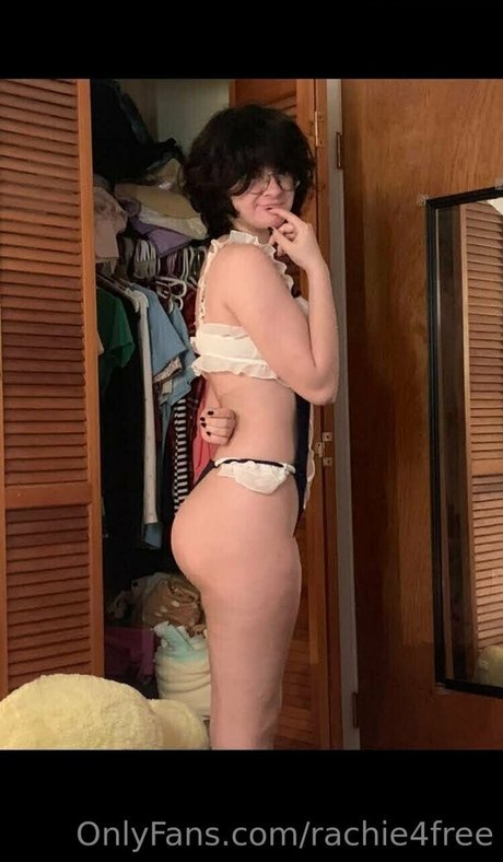 rachie4free Nacktpornos auf OnlyFans